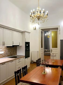 Eladó Lakás 1053 Budapest 5. kerület 