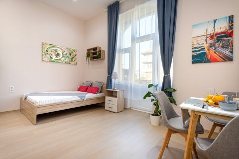 Eladó Lakás 1115 Budapest 11. kerület , Felújított, bútorozott-gépesített lakás a Kosztolányinál. 2.