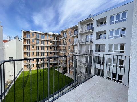 Eladó Lakás 1086 Budapest 8. kerület ,  Egyetemek szomszédságában sarokerkélyes újépítésű B407 