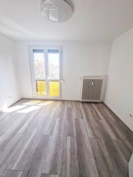 Eladó Lakás 7633 Pécs 