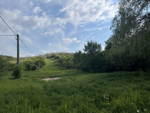 Eladó Telek 2086 Tinnye Királyvölgy