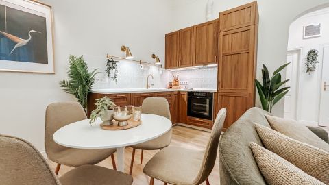 Eladó Lakás 1074 Budapest 7. kerület 