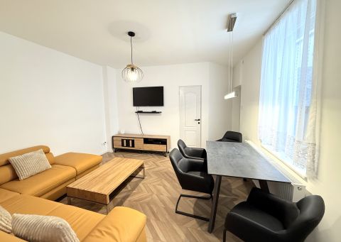 Eladó Lakás 1205 Budapest 20. kerület , 3 szoba+ nappali, garázzsal, tárolóval, felújított álapotban