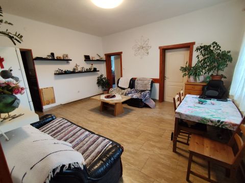 Eladó Ház 8181 Berhida 