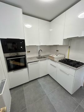 Eladó Lakás 1157 Budapest 15. kerület , Központi lokáció