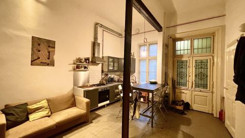 Eladó Lakás 1073 Budapest 7. kerület 