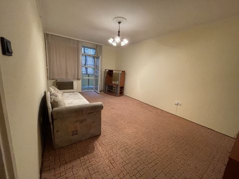 Kiadó Lakás 6000 Kecskemét , Kiadó 2 szobás lakás Kecskemét belvárosának közelében