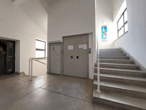 Kiadó Tároló/Raktár 1034 Budapest 3. kerület Tímár utca közelében