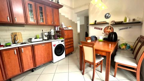 Eladó Ház 9700 Szombathely , Szombathely, Belváros közelében