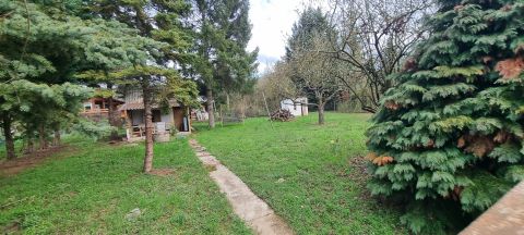 Eladó Telek 2500 Esztergom 