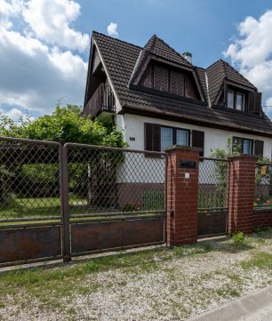 Eladó Ház 8000 Székesfehérvár 