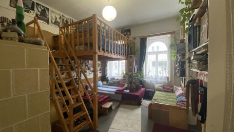 Eladó Lakás 1071 Budapest 7. kerület , Lokáció, hangulat, lehetőség – 2 szobás a liget közelében