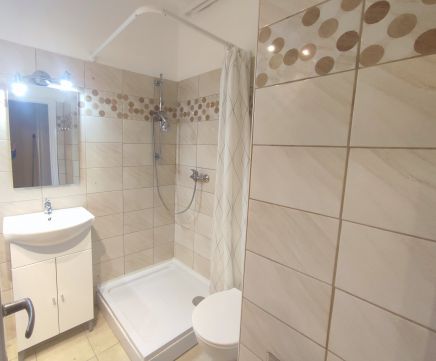 Kiadó Lakás 6000 Kecskemét 