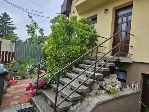 Eladó Lakás 1172 Budapest 17. kerület Spar parkoló