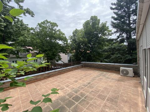 Eladó Lakás 7625 Pécs 