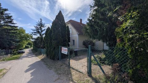 Eladó Ház 8174 Balatonkenese 