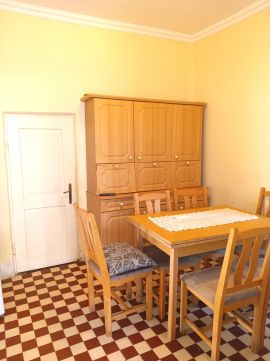 Eladó Ház 4031 Debrecen , Azonnal költözhető, takaros kis családi ház, az NI közelében