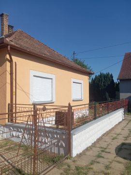 Eladó Ház 7200 Dombóvár 
