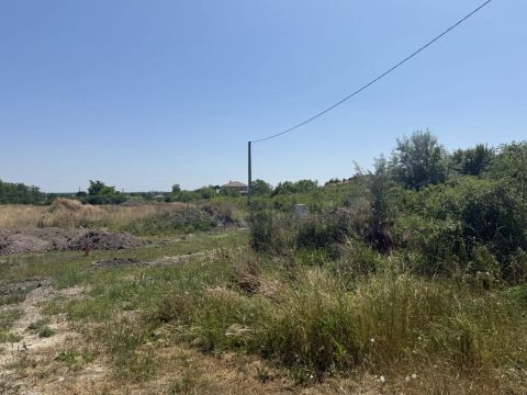 Eladó Telek 8142 Úrhida , Kiváló lehetőség! Kiváló ajánlat! Kiváló befektetés!!