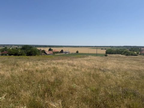 Eladó Telek 8142 Úrhida , Kiváló lehetőség! Kiváló ajánlat! Kiváló befektetés!!
