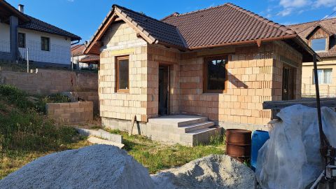 Eladó Ház 8191 Öskü 