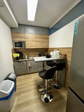 Kiadó Iroda 7624 Pécs 