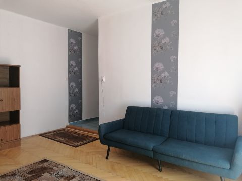 Eladó Lakás 7300 Komló 