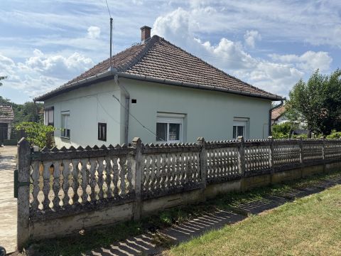 Eladó Ház 5350 Tiszafüred , Tiszafüred, Shell