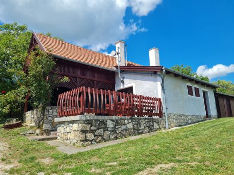 Eladó Ház 8272 Balatoncsicsó 