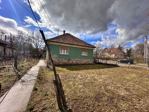 Eladó Ház 2112 Veresegyház 
