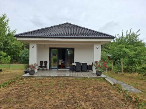 Eladó Ház 9600 Sárvár 