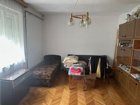 Eladó Ház 2455 Beloiannisz 