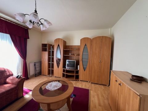 Eladó Lakás 4400 Nyíregyháza , Tavasz utca 