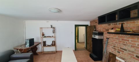 Eladó Lakás 9400 Sopron , Alsólőverek