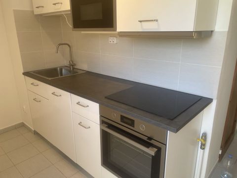 Kiadó Lakás 7632 Pécs 
