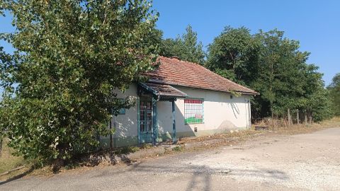 Eladó Ház 2243 Kóka 