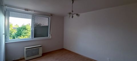 Kiadó Lakás 3200 Gyöngyös 