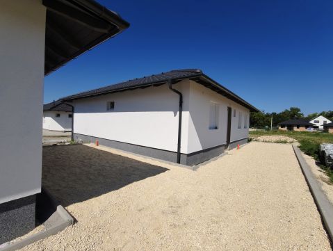 Eladó Ház 8000 Székesfehérvár 