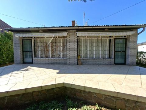 Eladó Ház 2483 Gárdony 2484 Gárdony, Vízpart közeli