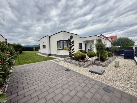 Eladó Ház 8200 Veszprém 