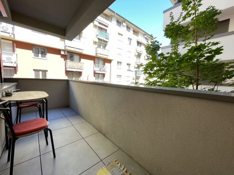 Kiadó Lakás 1089 Budapest 8. kerület 