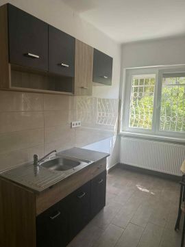 Kiadó Lakás 2500 Esztergom 