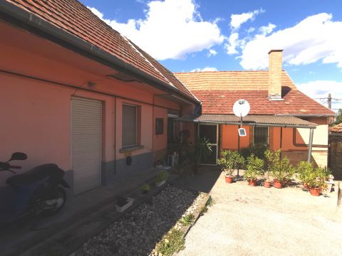Eladó Ház 2510 Dorog 