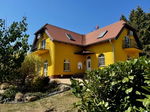 Eladó Ház 8230 Balatonfüred Part közeli