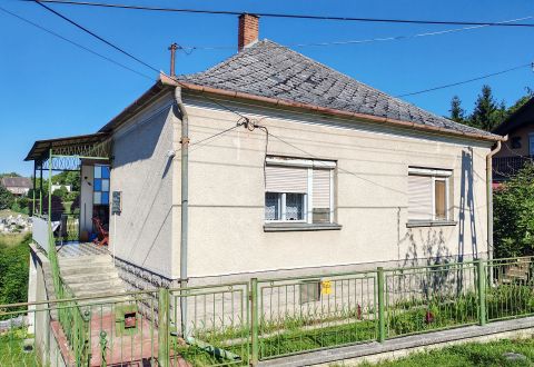 Eladó Ház 8852 Zákány , Zákány falujában eladó kertes családi ház! 