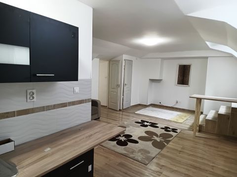 Eladó Lakás 1086 Budapest 8. kerület 