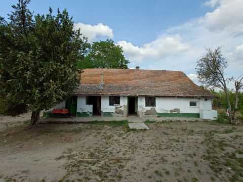 Eladó Ház 6000 Kecskemét 