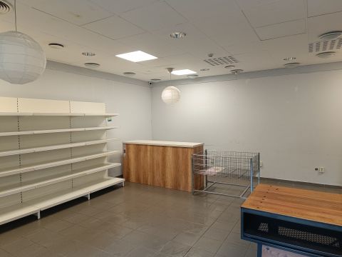 Kiadó Üzlethelyiség 4400 Nyíregyháza 