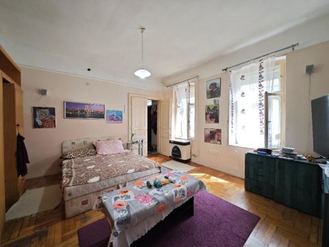 Eladó Lakás 1047 Budapest 4. kerület , 1047 Budapest 4, Károlyi Városnegyed