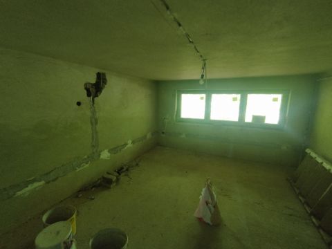 Eladó Ház 2858 Császár 